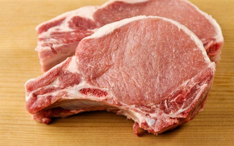 Cách lựa chọn và bảo quản thịt heo để luôn giữ được sự tươi ngon và giá trị dinh dưỡng.