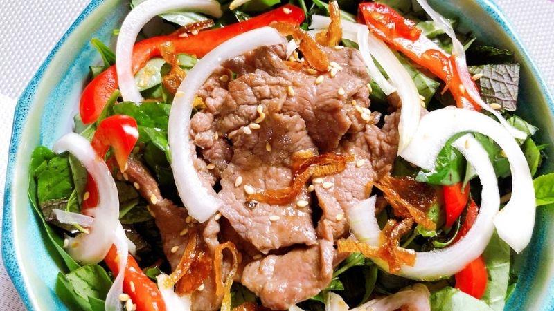 Khám phá món bò trộn rau diếp cá – sự kết hợp tuyệt vời giữa hương vị thơm ngon và những lợi ích cho sức khỏe.