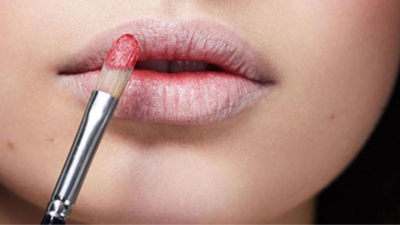 4 kem che khuyết điểm môi chất lượng đáng sở hữu ngay