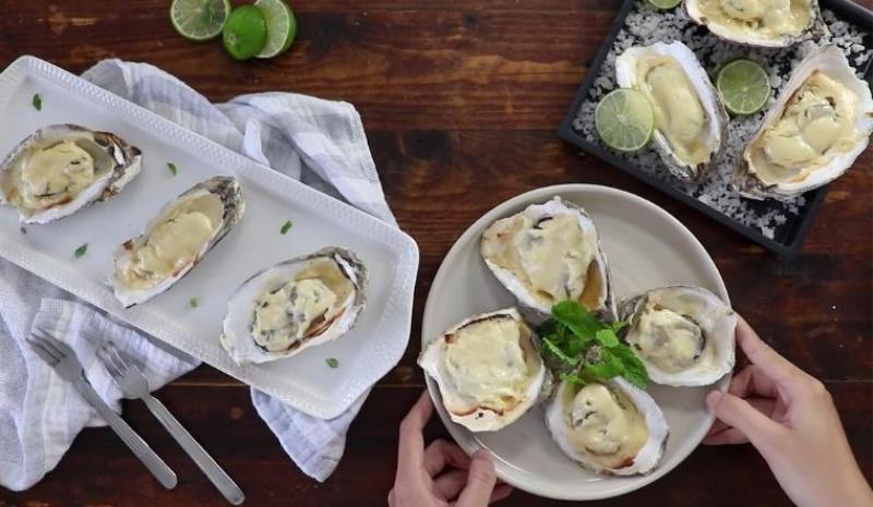 2 công thức hàu nướng phô mai đơn giản, hấp dẫn như món ăn nhà hàng
