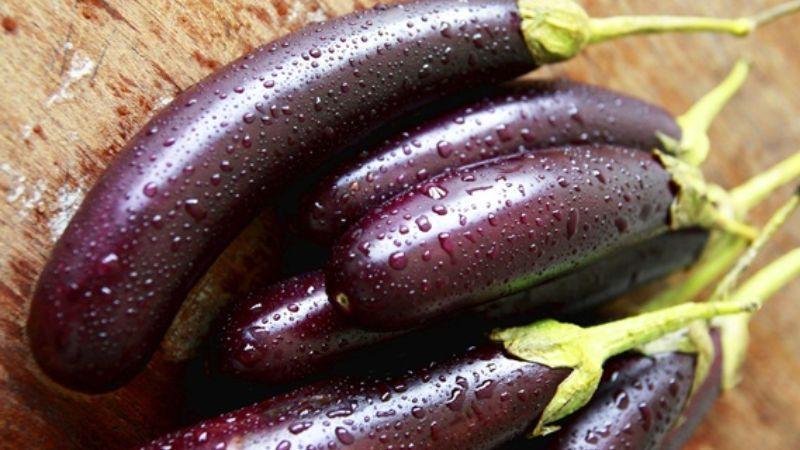Bà bầu có thể ăn cà tím không? Khám phá 7 tác dụng tuyệt vời của cà tím đối với bà bầu.