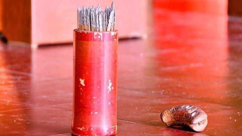 Xin xăm là một phong tục lâu đời của người Việt, đặc biệt vào dịp Tết. Đây là cách tìm kiếm những điềm báo, lời tiên tri về tương lai. Các loại xăm nào đang được ưa chuộng hiện nay? Hãy cùng khám phá!