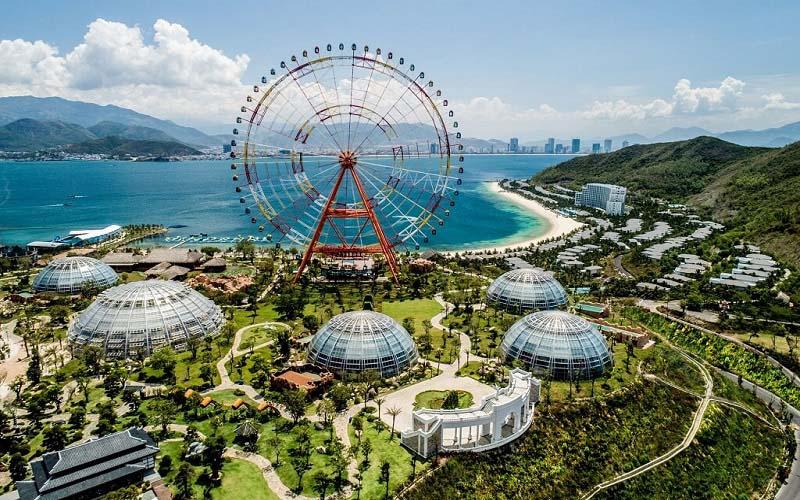 Khám phá cẩm nang du lịch Vinpearl Nha Trang từ A đến Z, một chuyến hành trình đầy hứa hẹn và vô vàn điều thú vị đang chờ đón bạn.