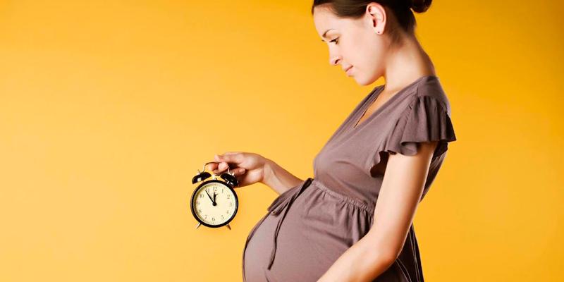 Việc mẹ bầu ăn cá đều đặn không chỉ hỗ trợ sức khỏe mà còn giúp phát triển trí tuệ cho thai nhi. Đặc biệt trong ba tháng đầu thai kỳ, cá là nguồn thực phẩm vô cùng quý giá cho cả mẹ và bé, giúp giảm nguy cơ sinh non và trầm cảm sau sinh, đồng thời thúc đẩy sự phát triển trí tuệ của con.