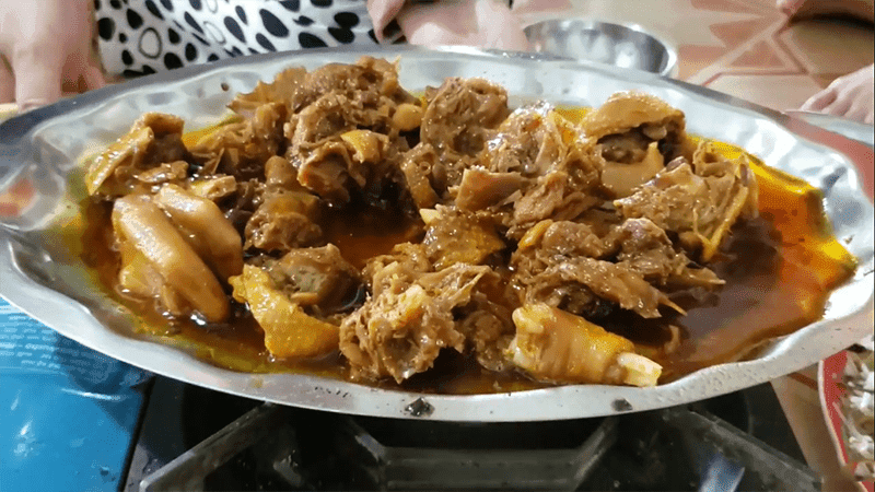 Khám phá cách nấu món thịt ngỗng giả cầy đậm đà, mang đậm hương vị miền Tây, đầy hấp dẫn và mới lạ.