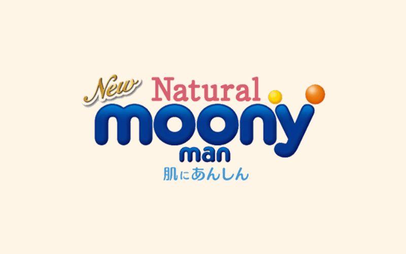 Có bao nhiêu loại bỉm Moony Natural trắng và phù hợp với bé ở độ tuổi nào?
