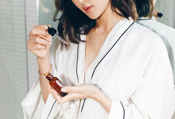 Khám phá cách đơn giản để kiểm tra thành phần độc hại trong mỹ phẩm của bạn.