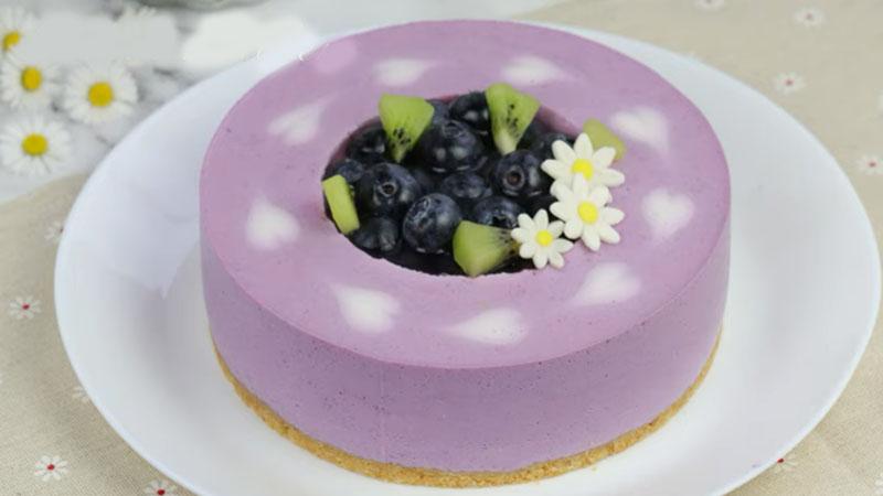 Công thức làm bánh cheesecake việt quất thơm ngậy, béo bùi, dễ thực hiện ngay tại nhà, giúp bạn tạo ra món tráng miệng hoàn hảo cho mọi dịp.
