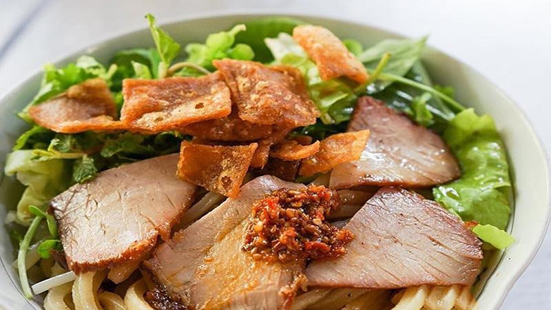 Khám phá ngay 5 địa chỉ ăn sáng nổi tiếng ở Hội An với hương vị đặc trưng, mang đến những trải nghiệm tuyệt vời cho bạn ngay từ buổi sáng.