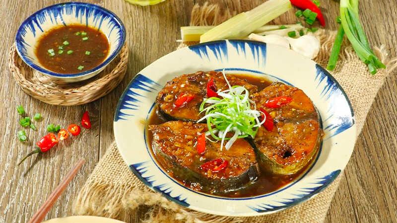Hướng dẫn cách chế biến món cá kho nước mía đơn giản, nhanh chóng mà vẫn đậm đà hương vị, hấp dẫn mọi thực khách.