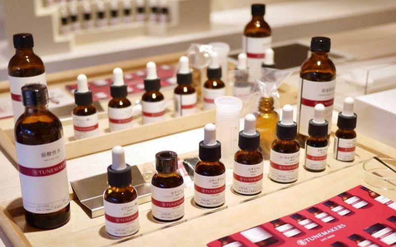 Khám phá 5 sản phẩm retinol nổi bật từ Nhật Bản, mang đến làn da tươi trẻ và mịn màng.