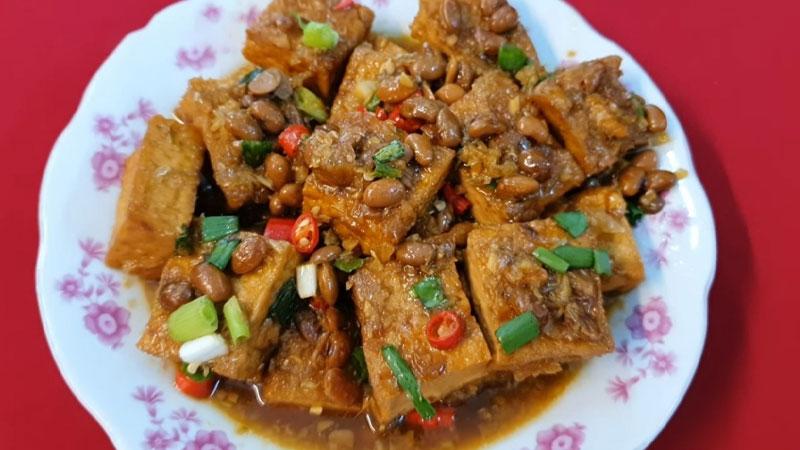 Khám phá cách chế biến đậu hũ chưng tương đậm đà, món ăn tuyệt vời làm phong phú bữa cơm của gia đình bạn.