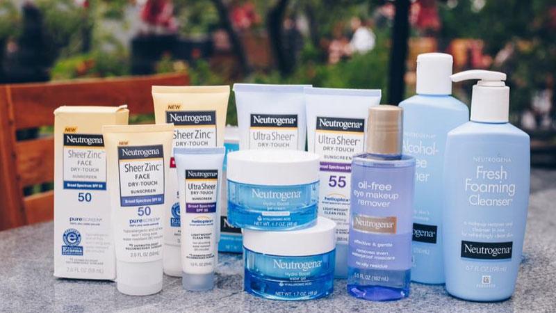 Khám phá chi tiết về 6 loại sữa rửa mặt Neutrogena hiệu quả nhất hiện nay, giúp làn da luôn sạch sẽ và khỏe mạnh.
