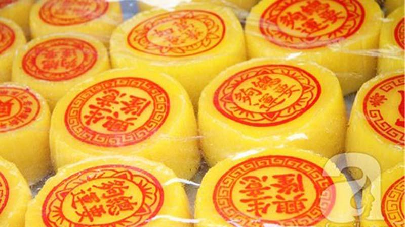 Khám phá cách làm bánh tổ truyền thống của người Hoa, với hương vị dẻo ngon, thơm lừng, một món quà ẩm thực tuyệt vời cho dịp Tết cổ truyền.