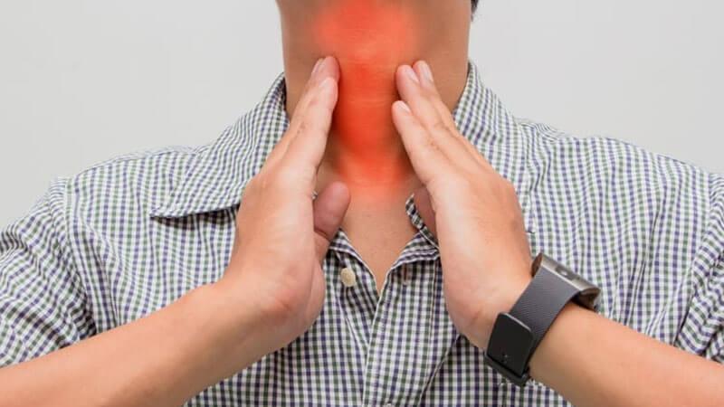Sau khi cắt amidan, mất bao lâu để bạn có thể quay lại thói quen ăn uống bình thường?
