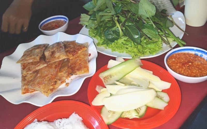 5 quán chả lụi Lagi tại Sài Gòn luôn đông khách, mang đến hương vị chuẩn miền Trung, làm say lòng bao thực khách.