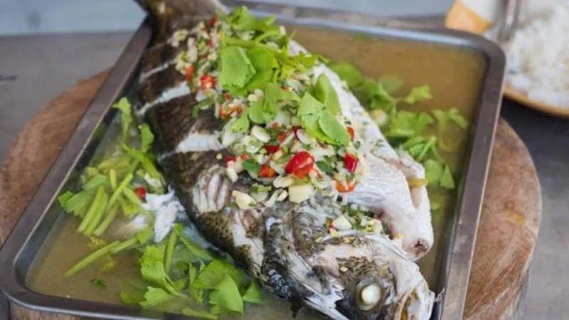 Khám phá cách chế biến món cá trôi hấp bia, thịt cá ngọt mềm, thơm lừng và khó cưỡng lại.