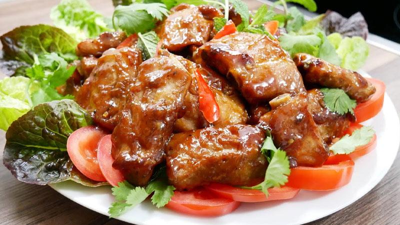 Hướng dẫn cách chế biến sườn xào chua ngọt miền Bắc, món ăn không chỉ đẹp mắt mà còn làm bữa cơm thêm phần ngon miệng.