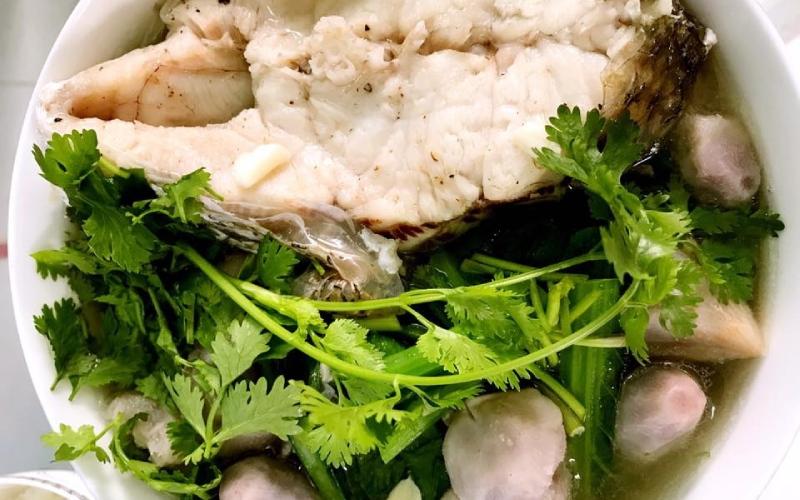 Khám phá 7 công thức canh khoai môn béo ngậy, bổ dưỡng cho cả gia đình