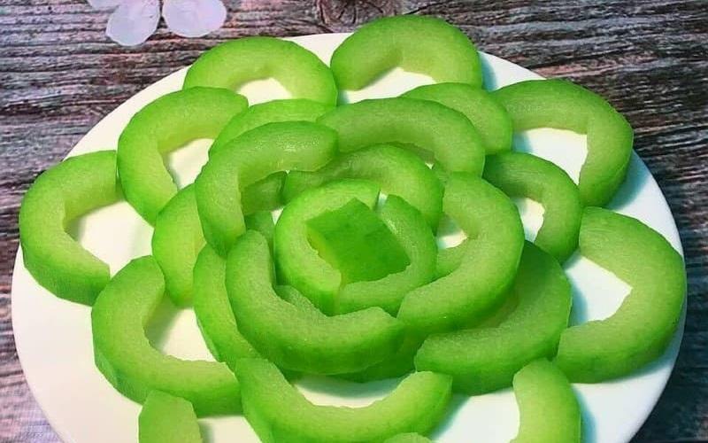 Khám phá 10 món ăn từ bí đao giúp giảm cân hiệu quả và dễ làm