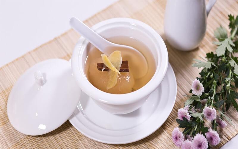 Trong tiết trời lạnh, bé rất dễ bị ho. Hãy thử ngay 4 bài thuốc từ lê hấp để trị ho hiệu quả, giúp bé nhanh chóng khỏe mạnh.