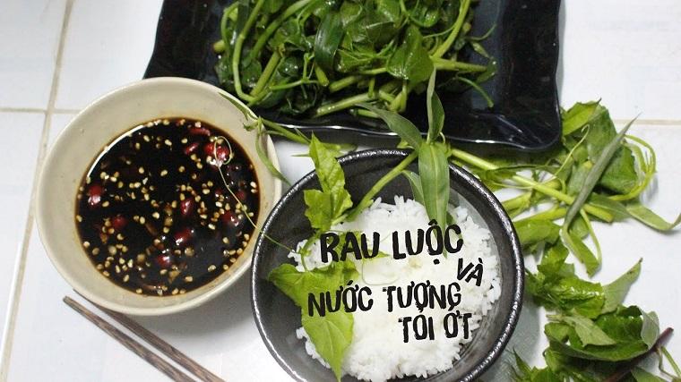 Nước tương là gia vị gì và có vai trò như thế nào trong việc chế biến món ăn? Hãy cùng tìm hiểu ngay công dụng tuyệt vời của nước tương trong các món ăn ngon mỗi ngày.