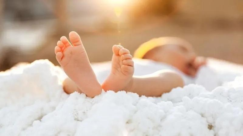 Bị hạ canxi máu, bạn cần phải làm gì ngay lập tức? Những bước sơ cứu cần thiết để xử lý tình trạng tụt canxi như thế nào? Hãy cùng tìm hiểu để bảo vệ sức khỏe của bạn.
