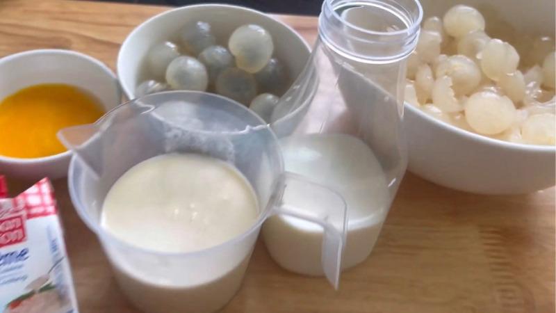 Khám phá cách làm kem nhãn mát lạnh, ngọt ngào giúp giải nhiệt trong những ngày hè oi ả.