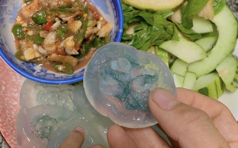 Liệu ăn con nuốc Huế có đảm bảo an toàn cho sức khỏe hay không?