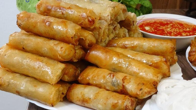 Chả giò chiên chứa bao nhiêu calo?