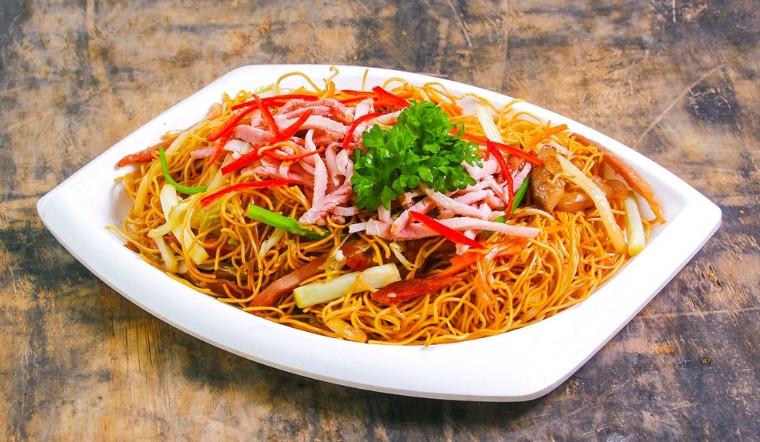 Cách chế biến mì xào tam tơ thơm ngon để đãi khách đầy ấn tượng.