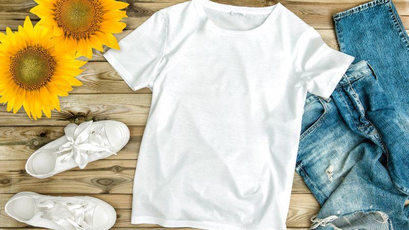 6 cách kết hợp áo thun trắng nữ vừa tôn dáng lại vừa sành điệu
