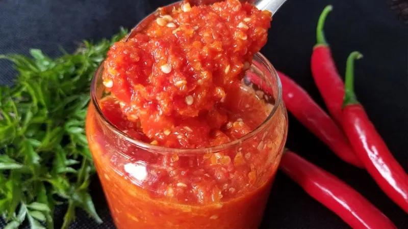 Cách làm ớt xay ngâm giấm lâu dài mà không lo hư hỏng