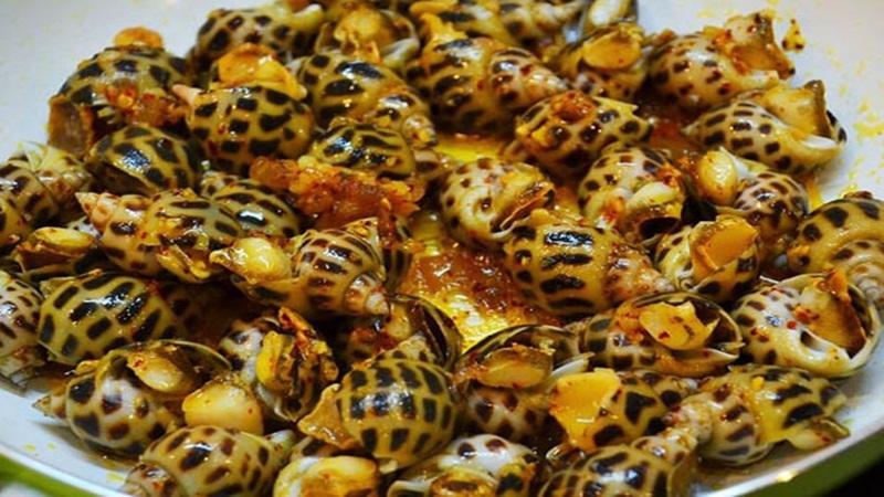 Cách chế biến ốc hương xào me chua ngọt đậm đà, thơm ngon khó cưỡng, khiến bạn phải thử ngay.