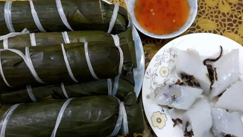 Bánh răng bừa (hay bánh tẻ) xứ Thanh, với hương vị đặc trưng, dễ làm nhưng đầy hấp dẫn, mang đậm nét truyền thống của vùng đất này.