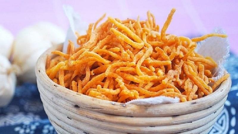 Khám phá 2 công thức làm bánh snack khoai tây sợi và que giòn rụm, dễ dàng tại nhà