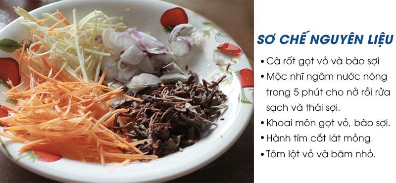 Khám phá cách chiên chả giò miền Nam, từ lớp vỏ giòn rụm đến hương vị đặc trưng mang đậm chất Nam Bộ, một món ăn hoàn hảo cho mọi dịp.