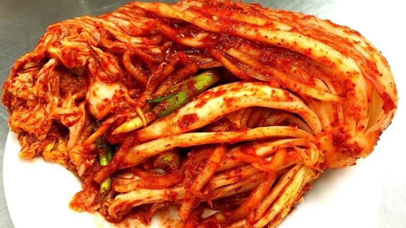 100gr kim chi có bao nhiêu calo? Ăn kim chi có gây béo không?