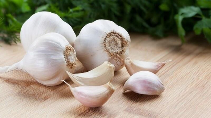 Cách làm tỏi phi vàng óng, thơm lừng mà không bị đắng, dễ dàng bảo quản lâu dài