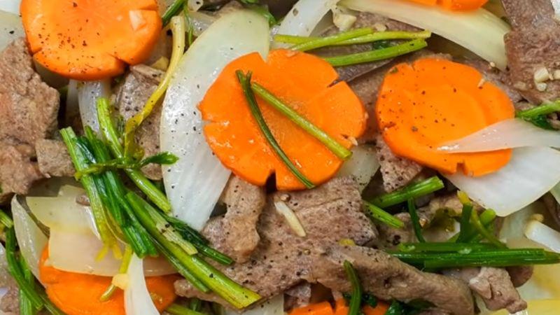 Khám phá công thức gan heo xào hành tây đậm đà, khiến cả gia đình phải khen ngợi