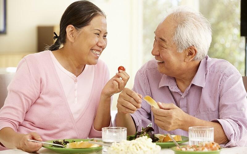 Táo mèo, một loại quả quý hiếm với nhiều tác dụng tuyệt vời cho sức khỏe và làn da, không phải ai cũng biết đến. Đây là loại trái cây không chỉ mang đến hương vị thơm ngon, mà còn là bí quyết tự nhiên giúp duy trì sắc đẹp và tăng cường thể lực.