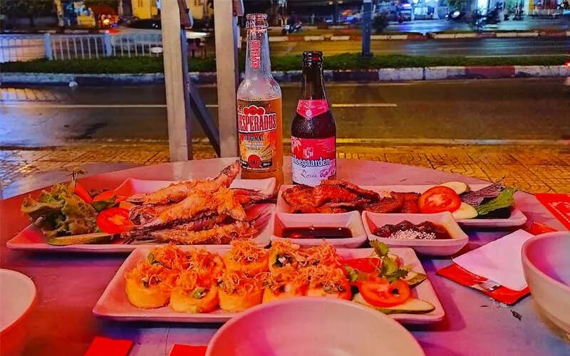Khám phá 5 quán bia tuyệt vời tại Gò Vấp, nơi bạn và bạn bè có thể tận hưởng những khoảnh khắc thư giãn, “không say, không về”.