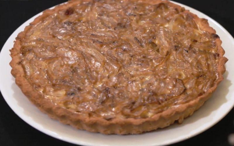 Khám phá công thức làm bánh Tart mặn với vỏ bánh mềm mại, xốp nhẹ, kết hợp hương vị đậm đà khó cưỡng.