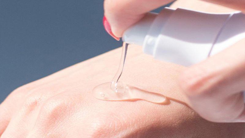 Top 8 sản phẩm tẩy tế bào chết AHA hot nhất hiện nay, được phái đẹp ưa chuộng