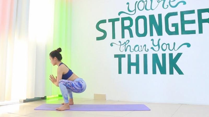 Hướng dẫn thực hiện tư thế yoga con quạ một cách đơn giản và dễ hiểu, dành cho những người mới làm quen với yoga.