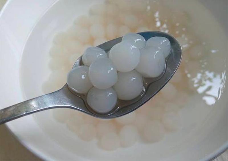 5 cách làm trân châu trắng giòn dai, thơm ngon tại nhà, giúp bạn thưởng thức món topping trà sữa tuyệt vời ngay tại bếp.