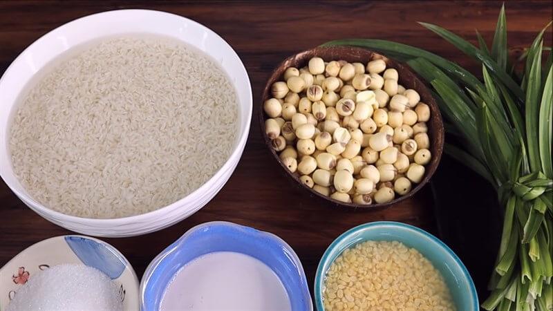 Khám phá 3 công thức xôi hạt sen thơm ngon, dẻo mềm dễ thực hiện tại nhà.