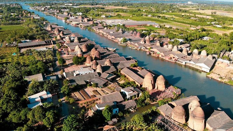 Khám phá hai điểm đến tuyệt vời không thể bỏ qua tại Mang Thít (Vĩnh Long)