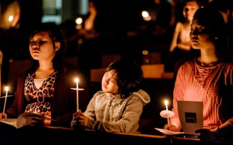 Lễ vọng Phục sinh là một nghi lễ đặc biệt. Liệu có bắt buộc tham gia hay không?
