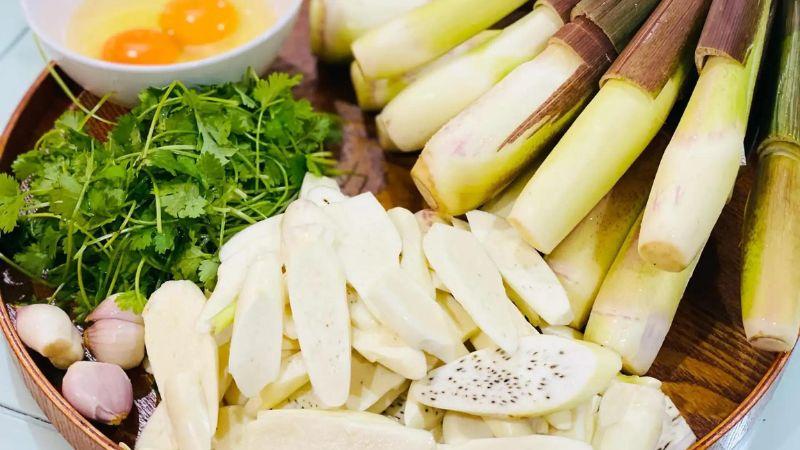 Củ niễng là gì? Khám phá những món ăn ngon được chế biến từ củ niễng, một nguyên liệu đặc sắc trong ẩm thực Việt Nam.